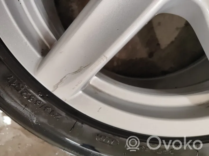 Volvo V70 R17 alloy rim 