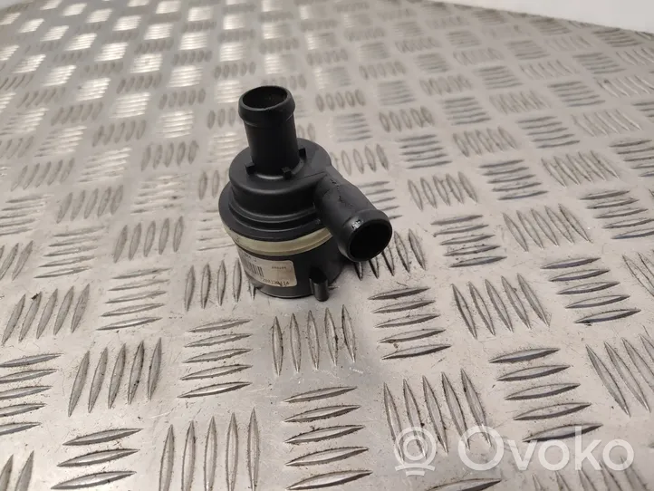 Audi A4 Allroad Pompe à eau de liquide de refroidissement 059121012B