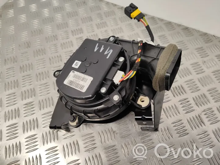 Citroen DS5 Ventilateur de batterie véhicule hybride / électrique 9670033580