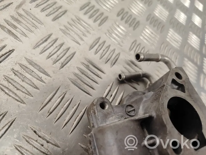 Toyota Avensis T270 Valvola EGR DEG0104