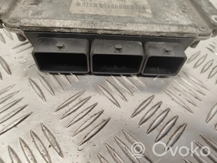 Renault Master II Sterownik / Moduł ECU 0281010784