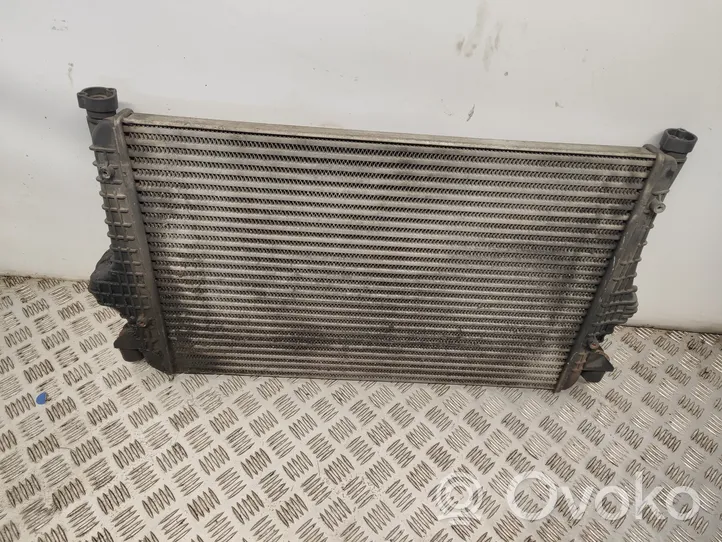 Seat Alhambra (Mk1) Chłodnica powietrza doładowującego / Intercooler 7M3145805