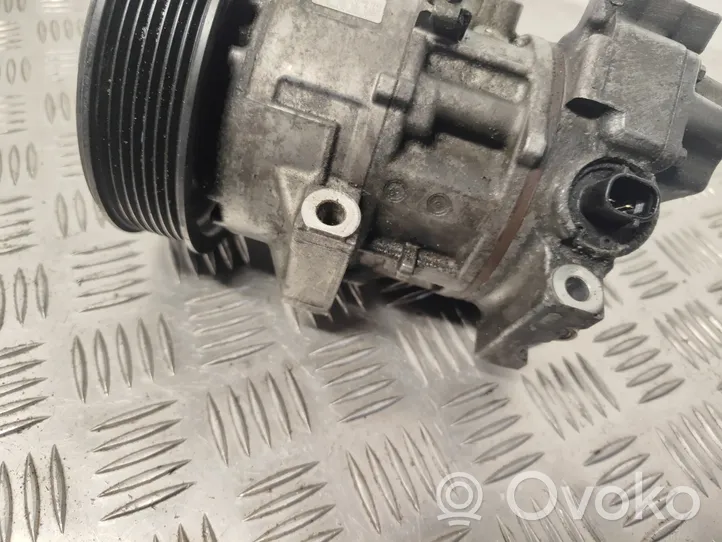 Toyota Avensis T250 Ilmastointilaitteen kompressorin pumppu (A/C) GE4472601743