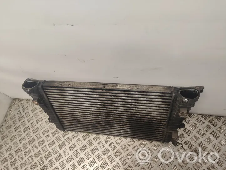 Opel Zafira B Välijäähdyttimen jäähdytin 13223395