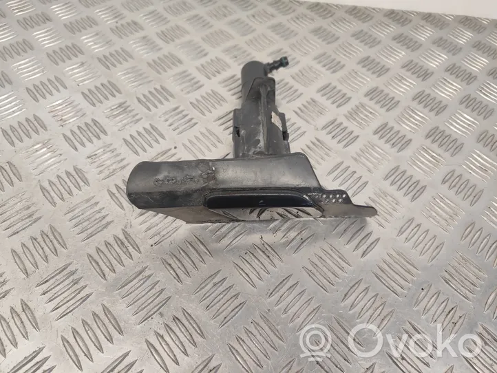 Volkswagen Jetta VI Ugello a spruzzo lavavetri per faro 5K0955978A