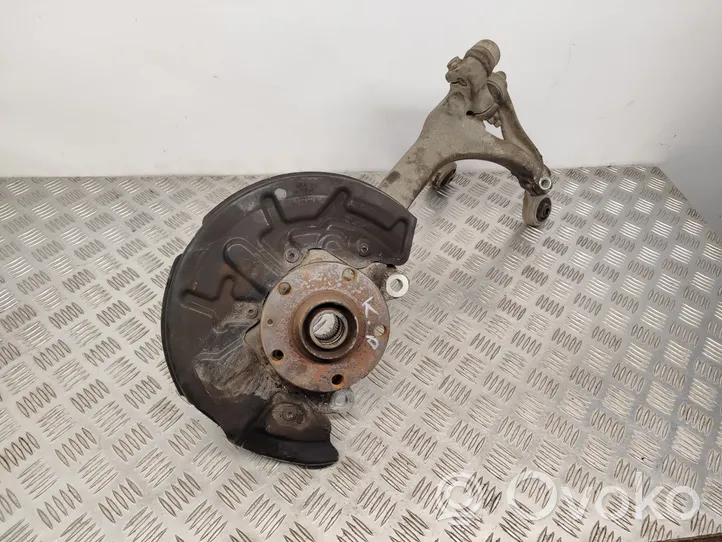 Audi A4 S4 B7 8E 8H Fuso a snodo con mozzo ruota anteriore 