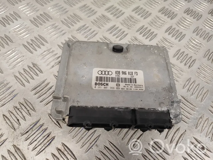 Audi A4 S4 B5 8D Sterownik / Moduł ECU 038906018FD