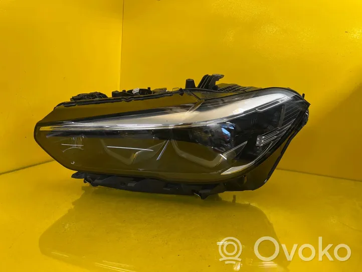 BMW X5 G05 Lampa przednia 9481783-08