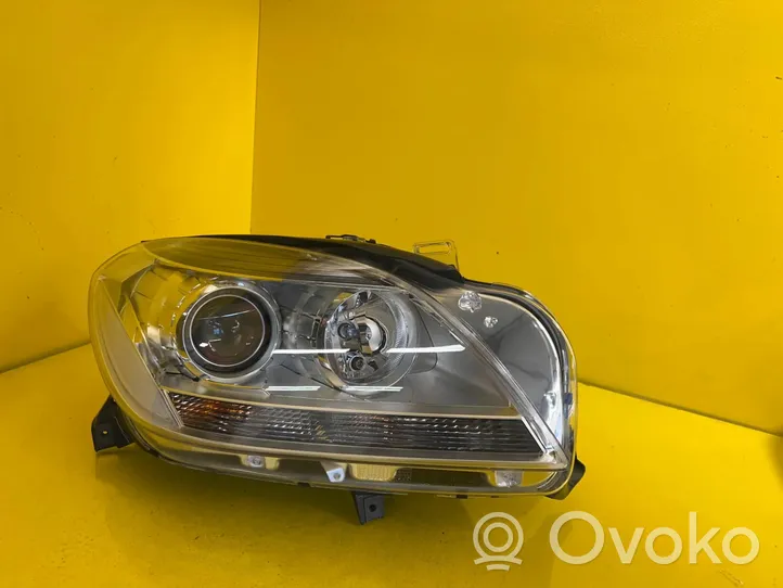 Mercedes-Benz ML W166 Lampa przednia 71008150701002