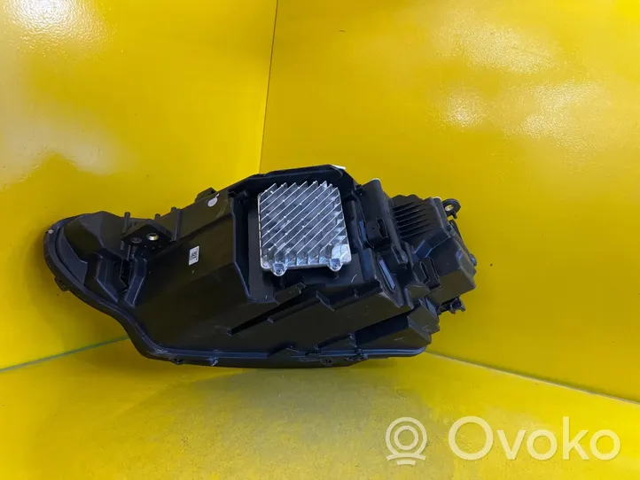 Citroen DS7 Crossback Lampa przednia 9841272780