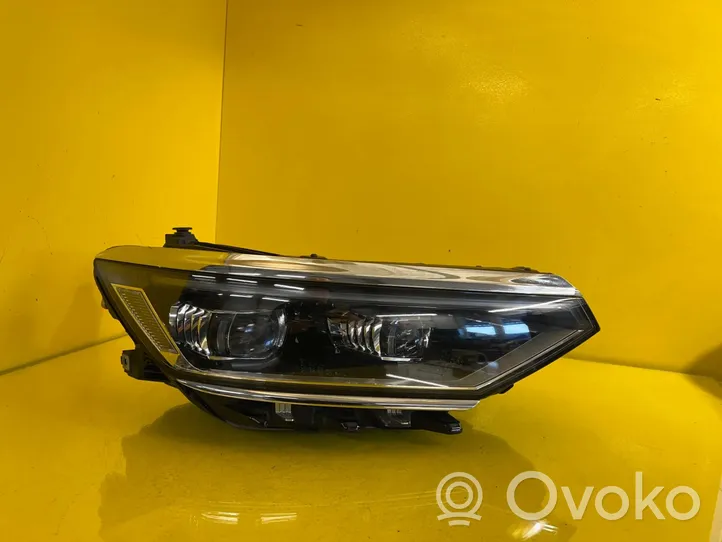 Volkswagen PASSAT B8 Lampa przednia 3G1941082P