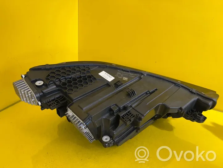 Audi E-tron GT Phare frontale 4KE941035P