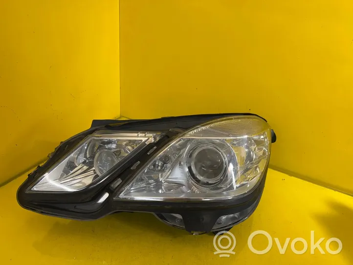 Mercedes-Benz E W212 Lampa przednia A2128205761