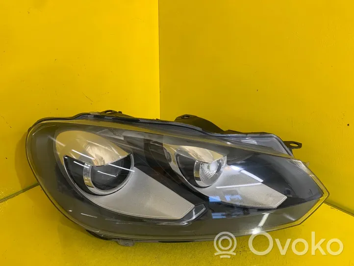 Volkswagen Golf VI Lampa przednia 