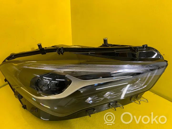 Mercedes-Benz CLA C118 X118 Lampa przednia A1189068801