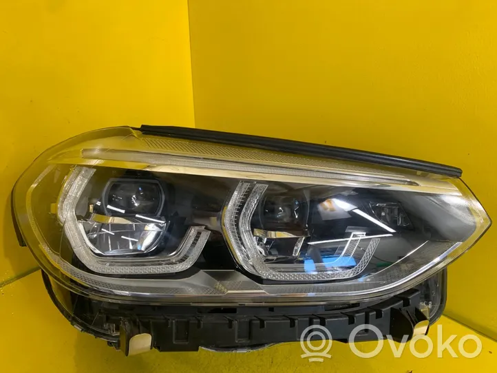 BMW X3 G01 Lampa przednia 8739654-09