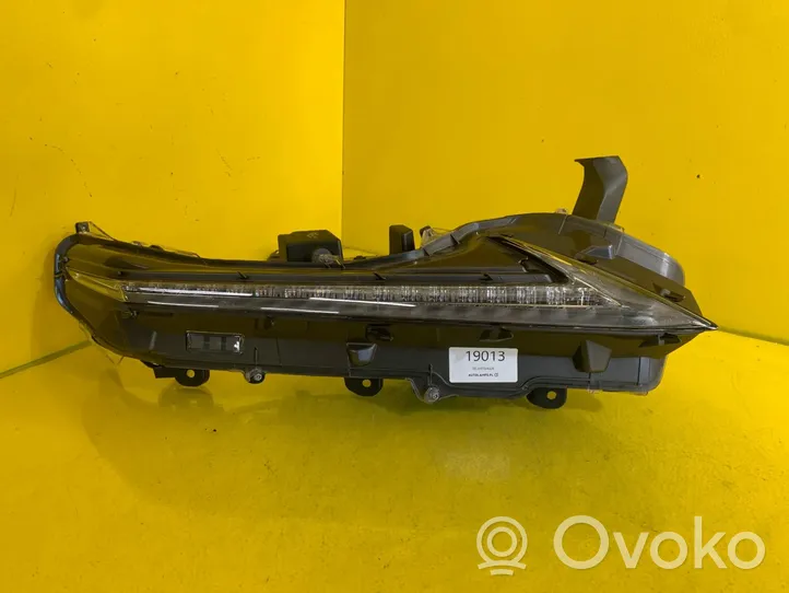 Lexus NX Lampa przednia 81620-78020