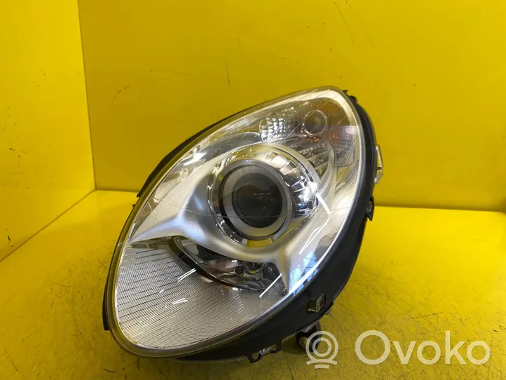 Mercedes-Benz R W251 Lampa przednia 1zl263037-31