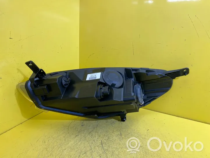 Ford Escort Lampa przednia L1BB-13E014-CD