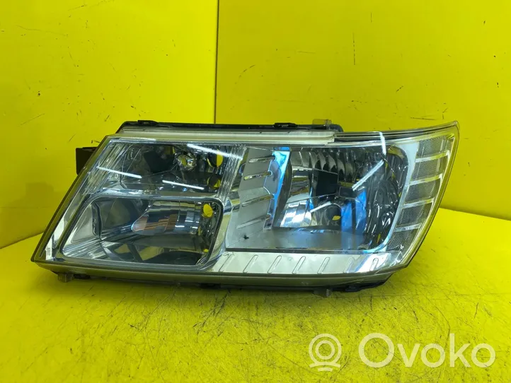 Fiat Freemont Phare frontale 05067789AC