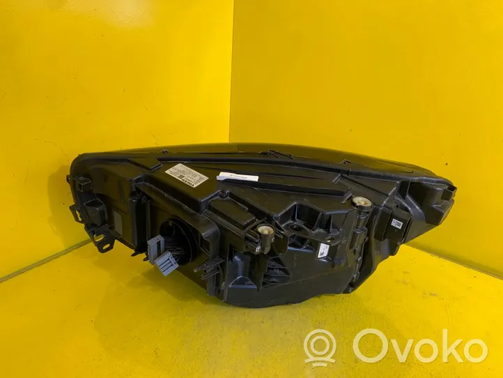 Volvo XC40 Scheinwerfer 32133832