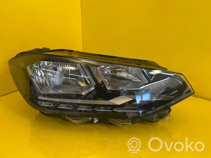 Volkswagen Golf Sportsvan Lampa przednia 517941006D