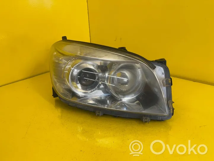 Toyota RAV 4 (XA30) Lampa przednia 7396993857