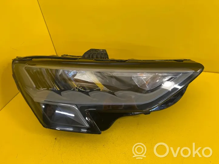 Audi A3 8Y Lampa przednia 8Y0941012