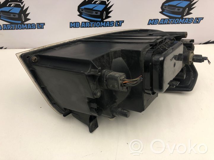 Ford Transit Lampa przednia 20A066B