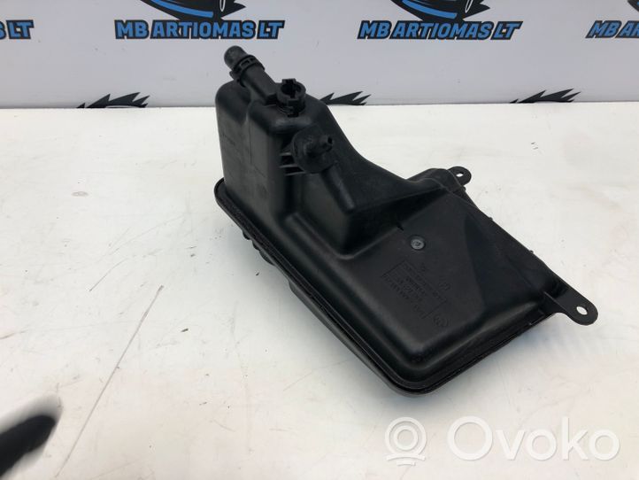 BMW 7 E65 E66 Vase d'expansion / réservoir de liquide de refroidissement 7508008