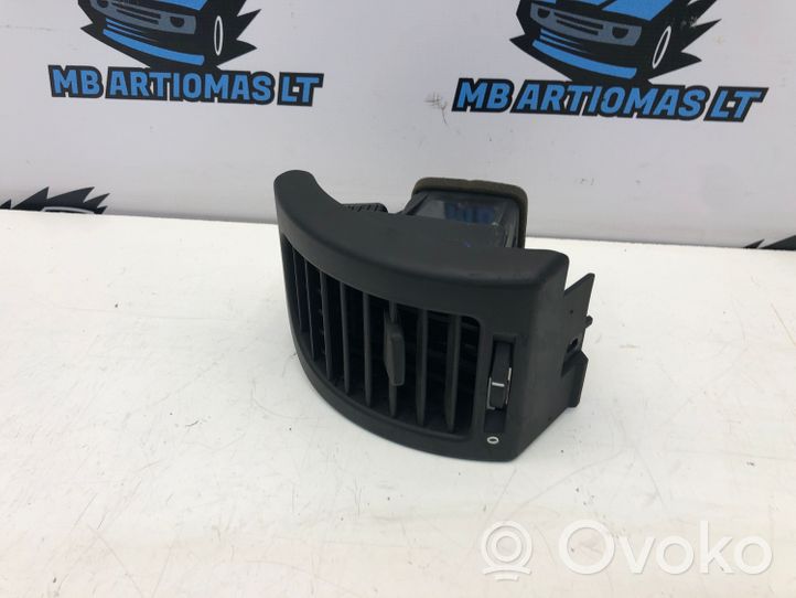 Opel Zafira A Garniture, panneau de grille d'aération latérale 90561076