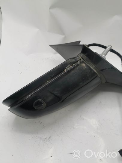 Mercedes-Benz R W251 Front door electric wing mirror A2518102916