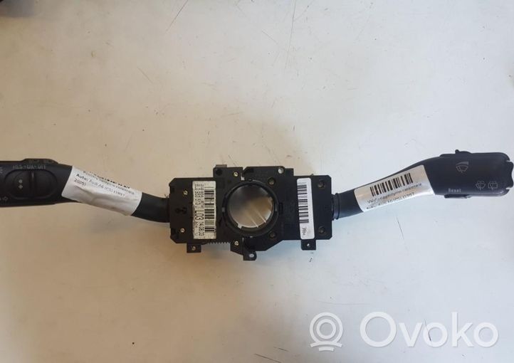 Audi A6 S6 C5 4B Leva/interruttore dell’indicatore di direzione e tergicristallo 