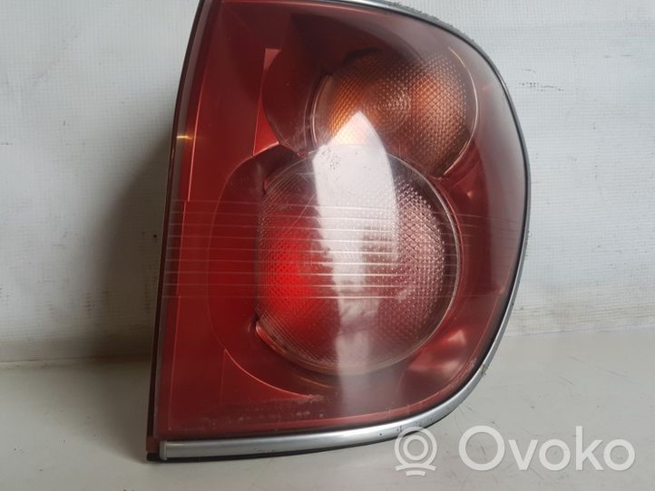 Lexus RX 300 Lampa tylna 