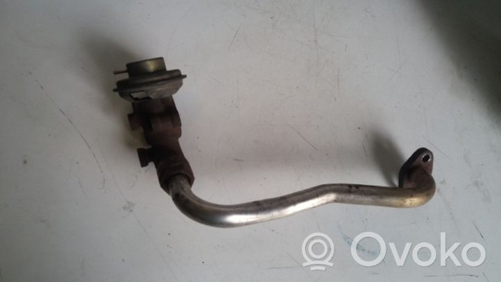 Toyota Carina T210 EGR-venttiili 2580064060