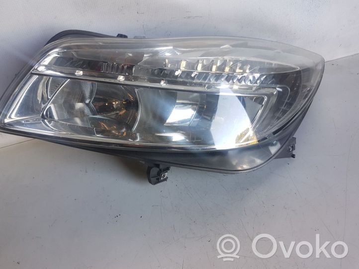 Opel Insignia A Priekinis žibintas 1LJ00963003