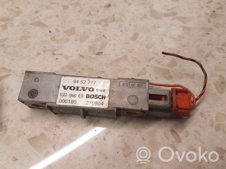 Volvo V70 Turvatyynyn törmäysanturi 9452777