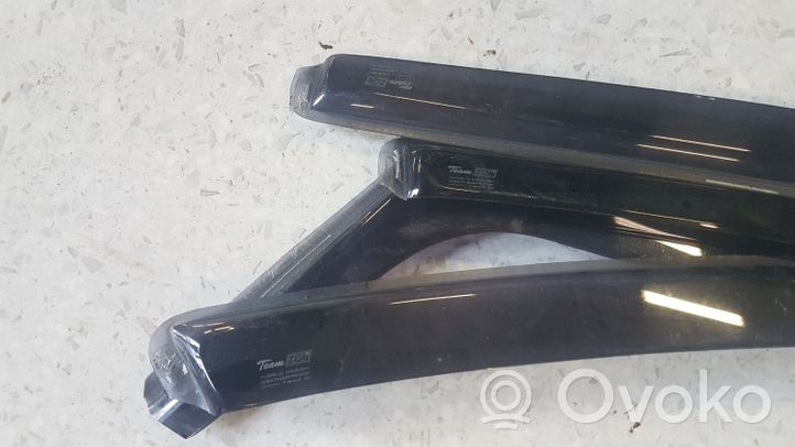 Peugeot 5008 Front door wind deflector 