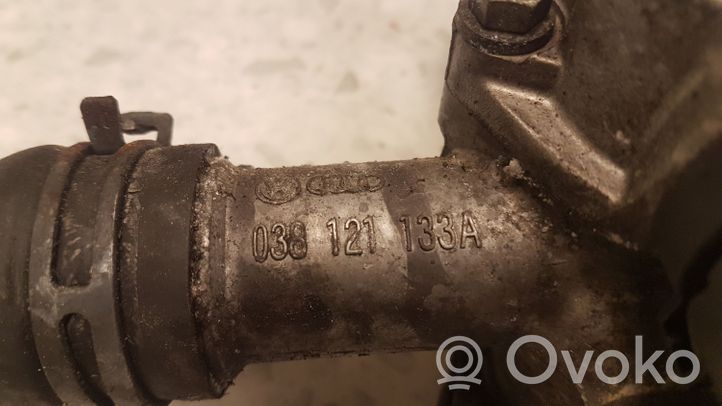 Volkswagen PASSAT B5 Engine coolant pipe/hose 038121133A