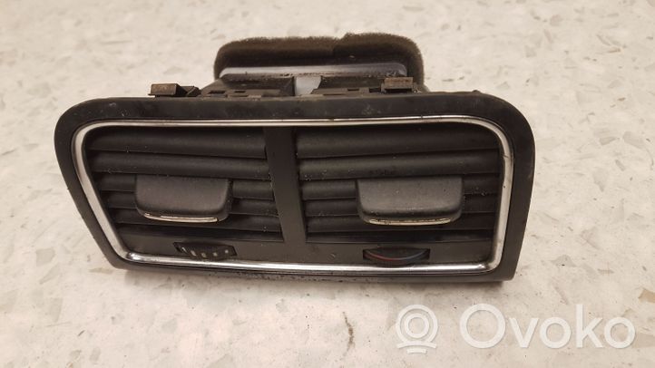 Audi A4 S4 B8 8K Rear air vent grill 8K0819203