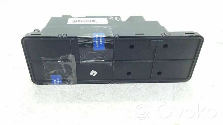 Mercedes-Benz E W210 Central locking vacuum pump 2108002248