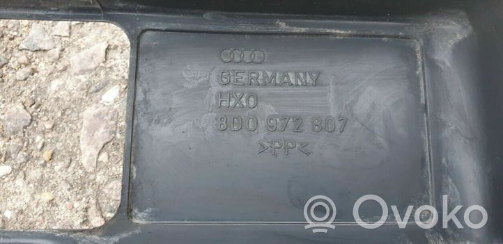 Audi A4 S4 B5 8D Muu ulkopuolen osa 8D0972807