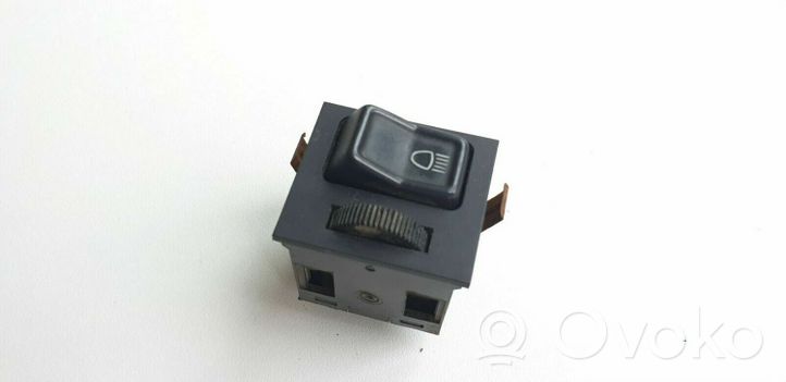 Volkswagen Golf I Light switch 321941531G