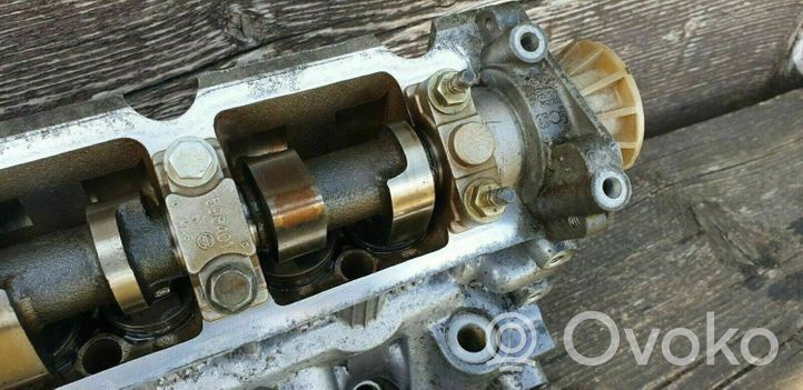 Volvo 480 Culasse moteur 057P808508181