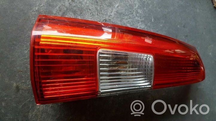 Volvo S70  V70  V70 XC Rear/tail lights 9154493
