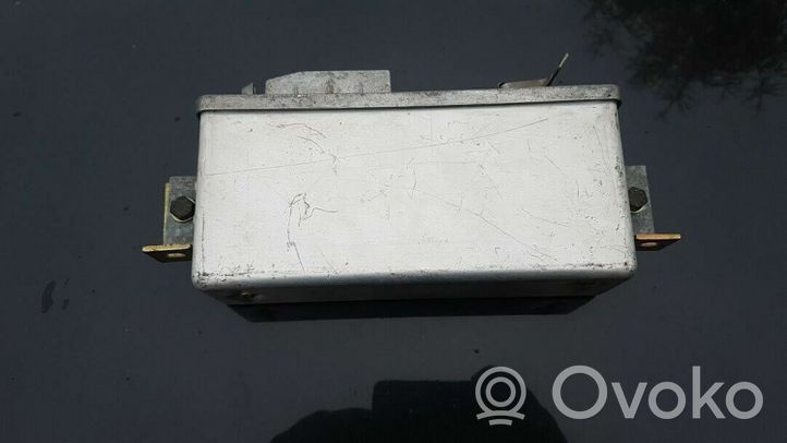 Audi 80 90 S2 B4 ABS vadības bloks 0265100025