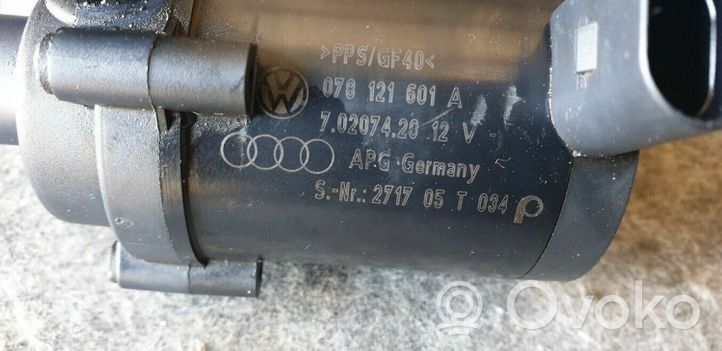 Audi A6 Allroad C5 Sähköinen jäähdytysnesteen apupumppu 078121601A