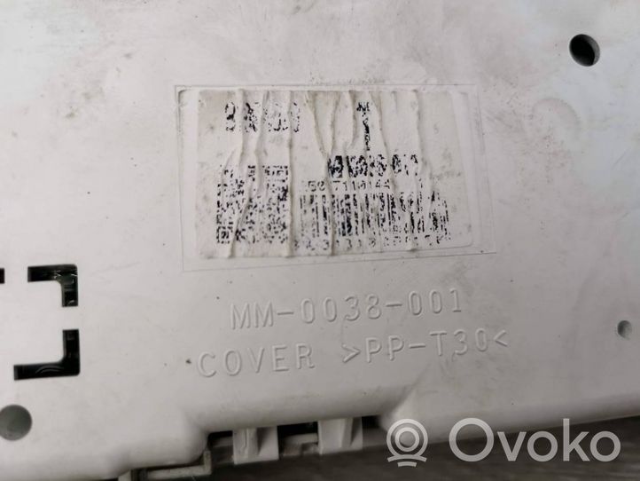 Mitsubishi Colt Tachimetro (quadro strumenti) MM0038001