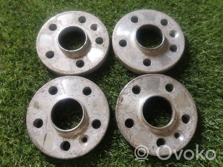 Volkswagen Golf IV Wheel spacers 01MM0