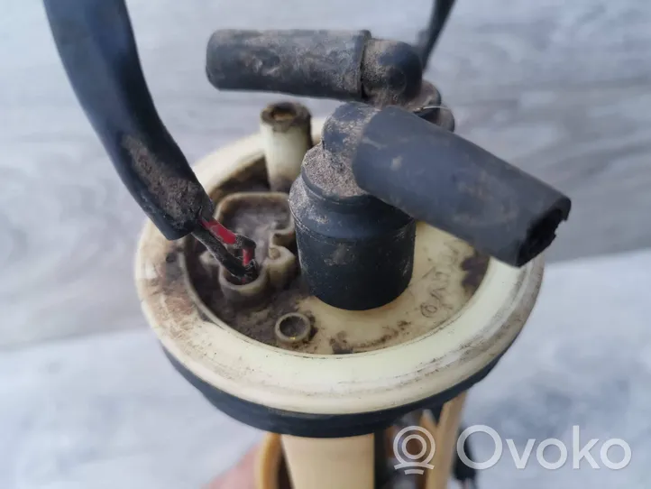 Volvo 850 Pompe à carburant 9135418